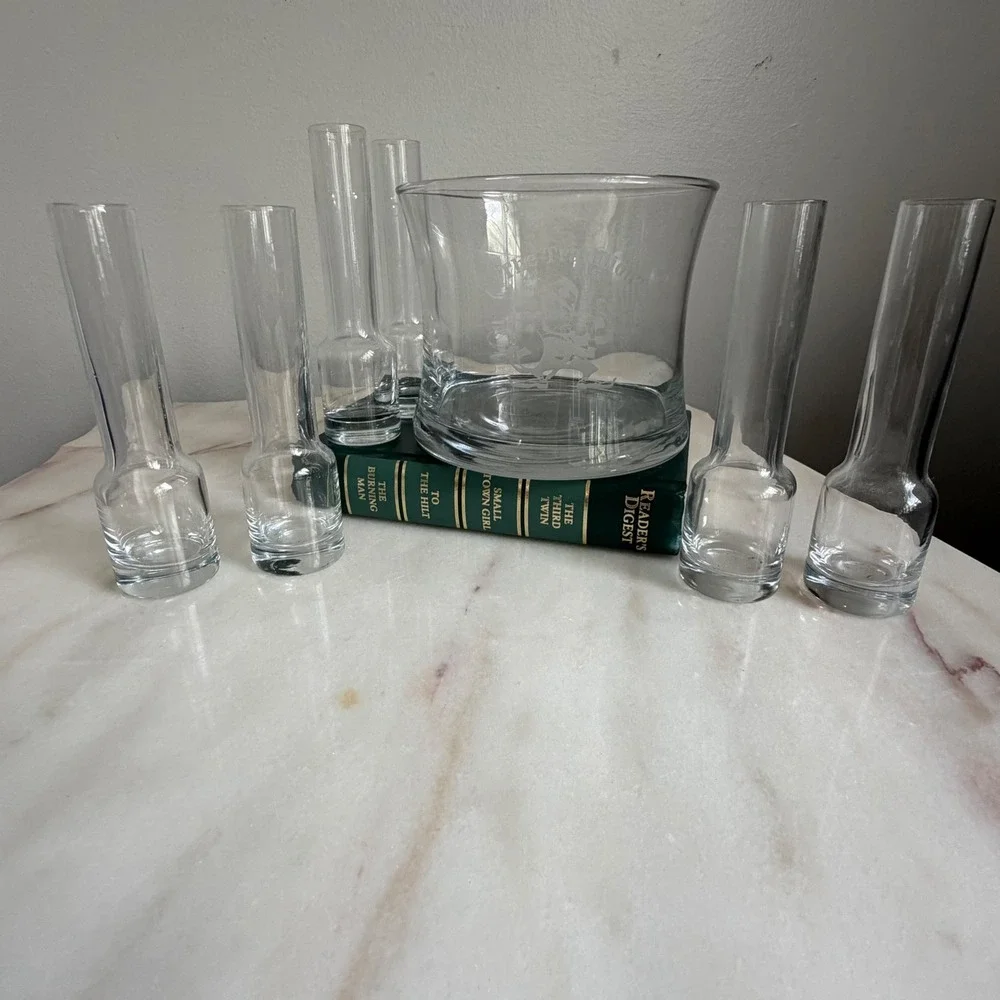 Notre Dame Fighting Irish Glass Ice Bucket Chiller & 6 Shooter Glasses Set